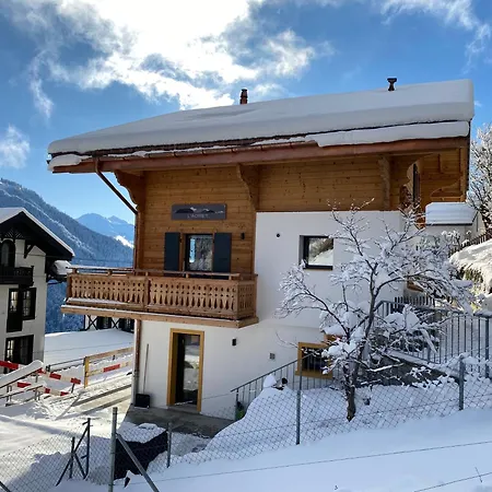 L'adret, 3,5 Pieces Dans Les Combles. Appartement